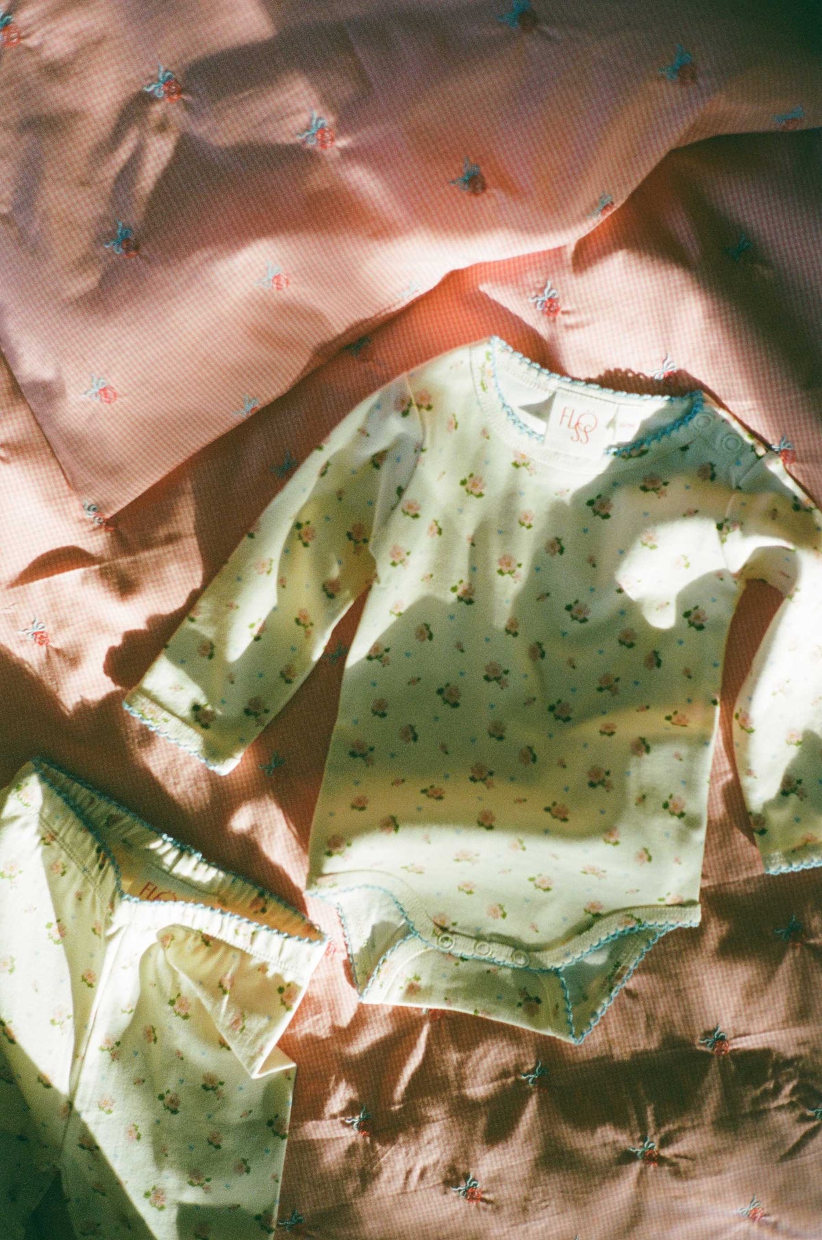 Bodysuit & Leggings Set in Soft Pink Poppy