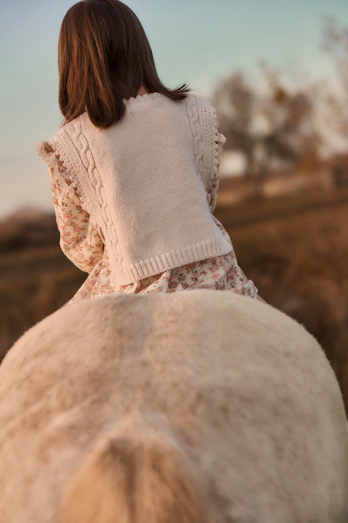 Irina Vest in Cream