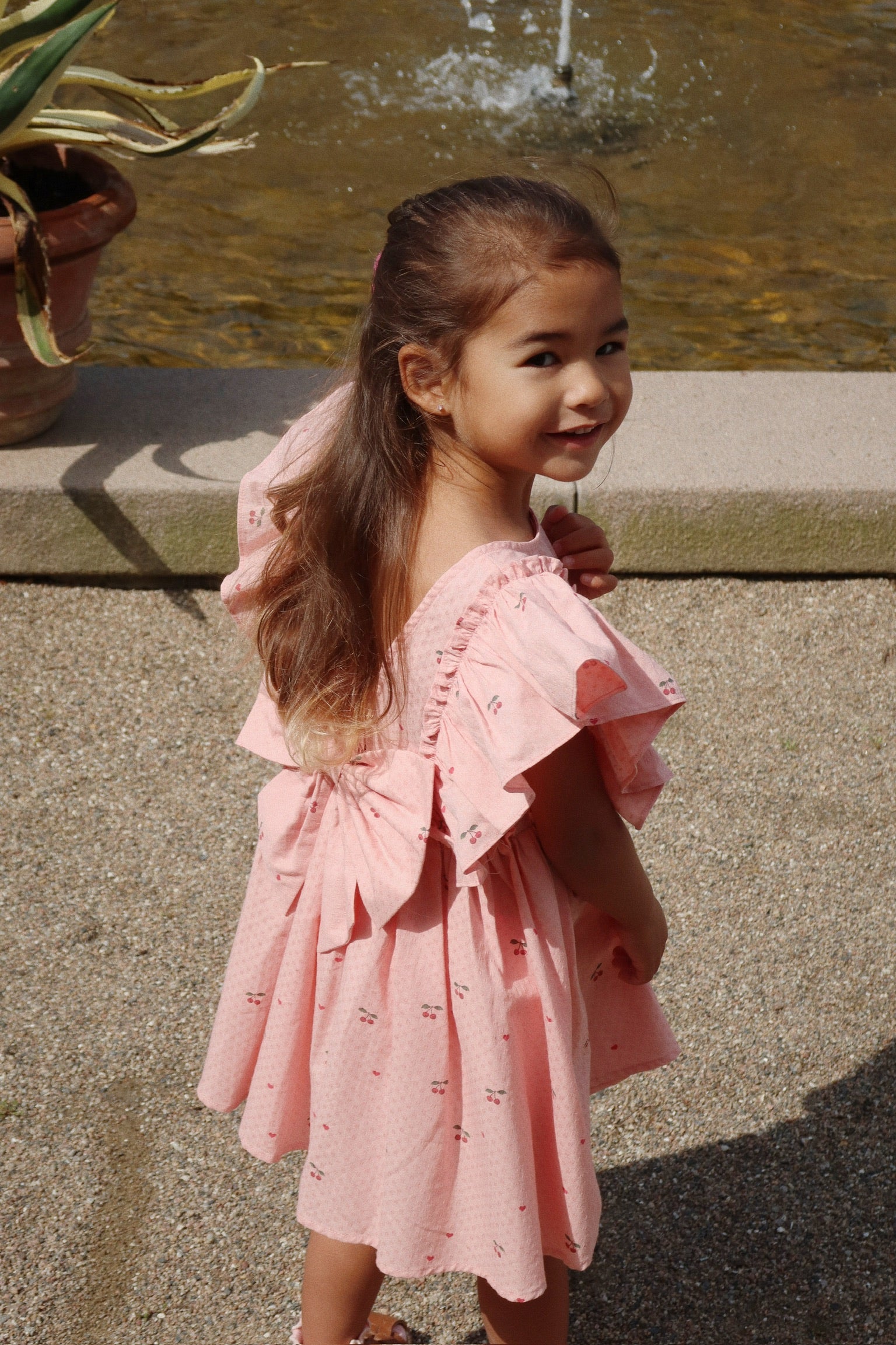 Evia Frill in Cherry Coeur