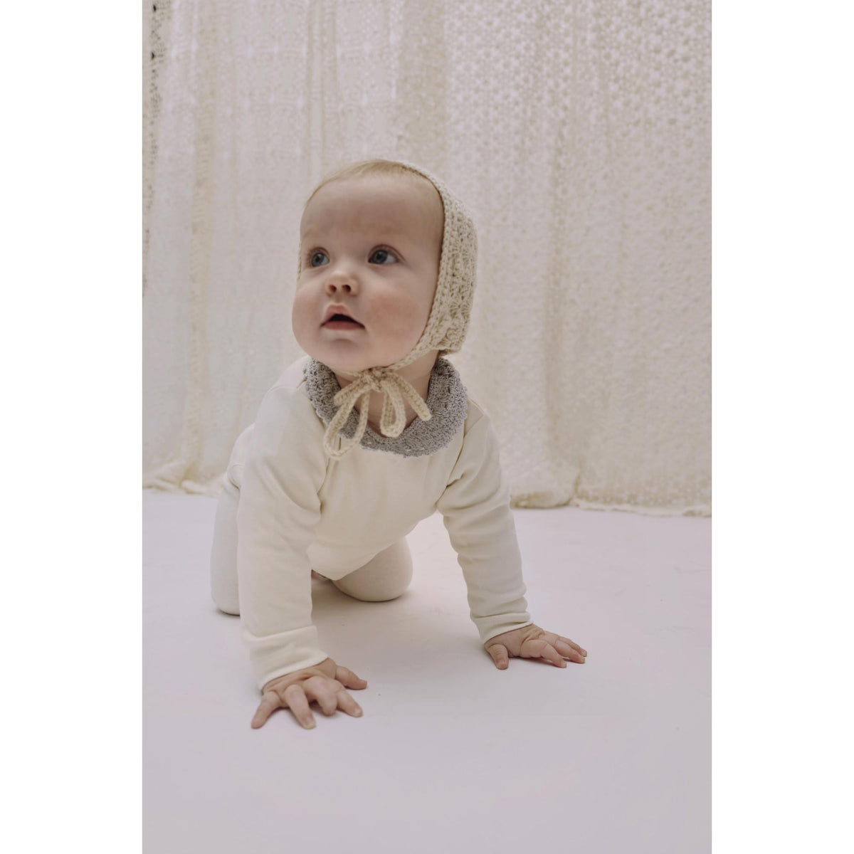 YAARN Nola Crochet-Collar Top & Billy Leggings Set